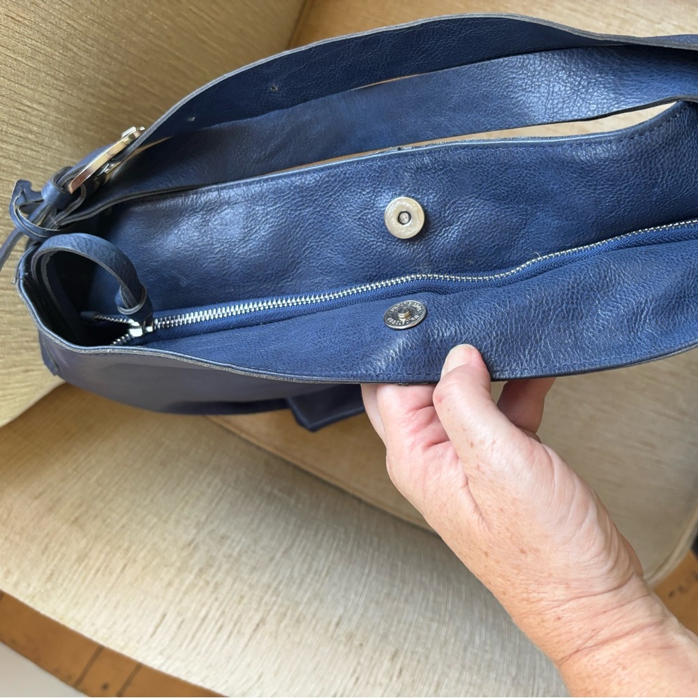 Tano Navy Leather Tote - Picture 6 of 6